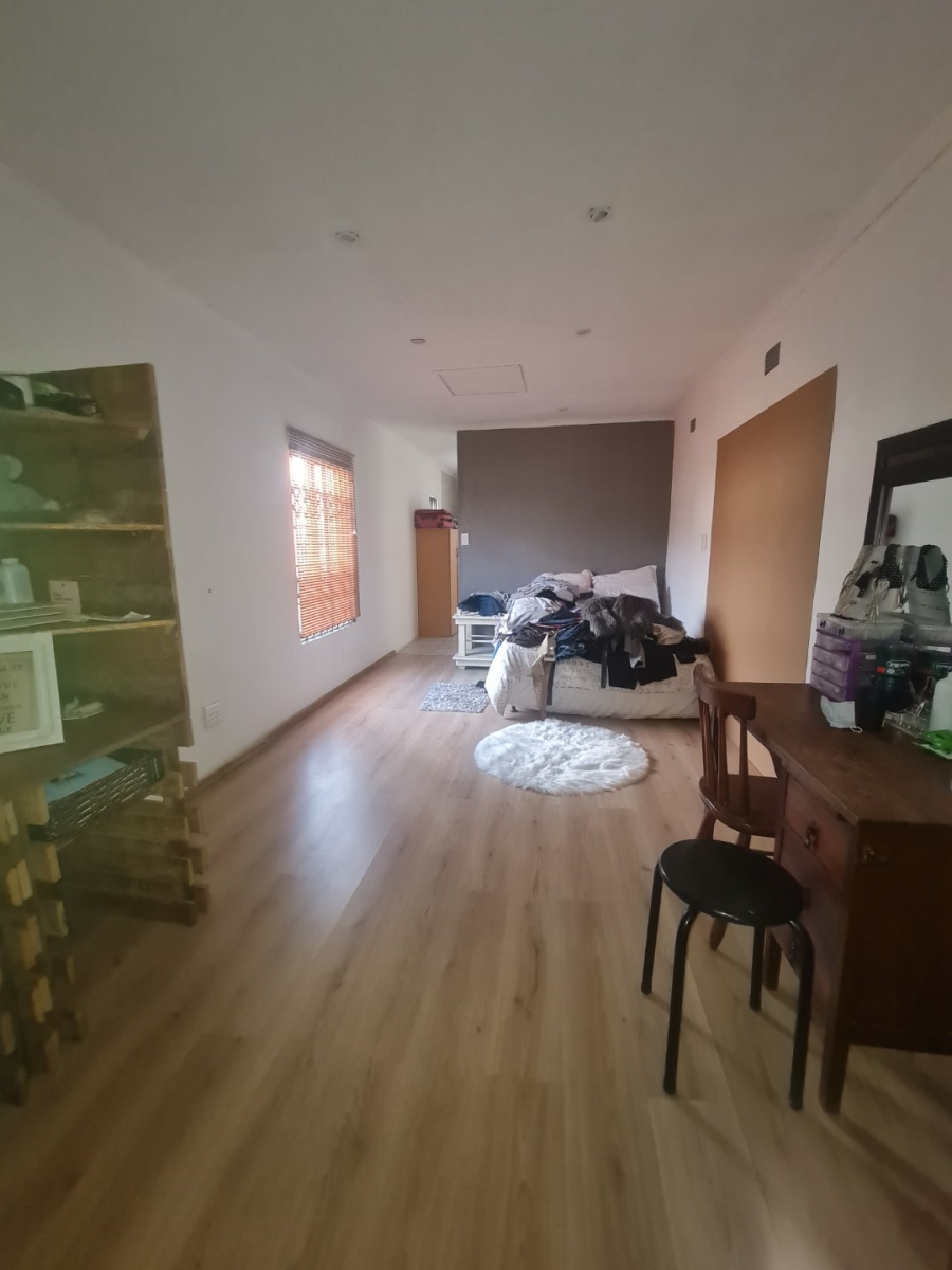 5 Bedroom Property for Sale in Sasolburg Free State